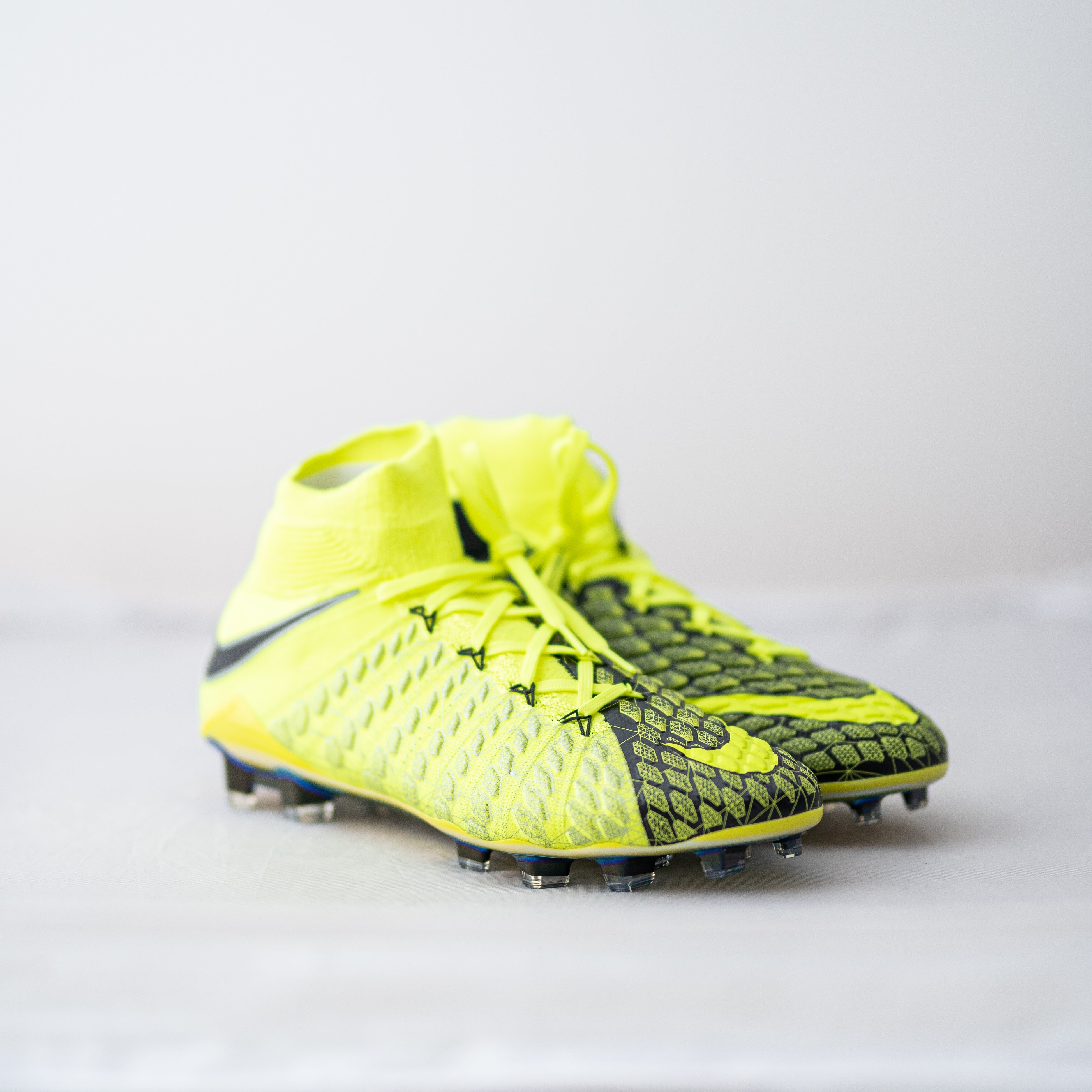 Hypervenom phantom 3 on sale df